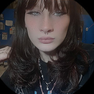 Meet your Posher, Charliann